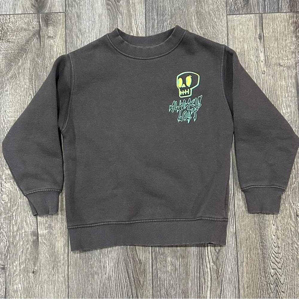 Zara Gray “Always Lost” Skull Graphic Sweatshirt, Size 6/7